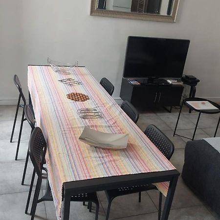 L'Haussmannien 65, 4 Chambres, 10 Couchages Marseille Extérieur photo